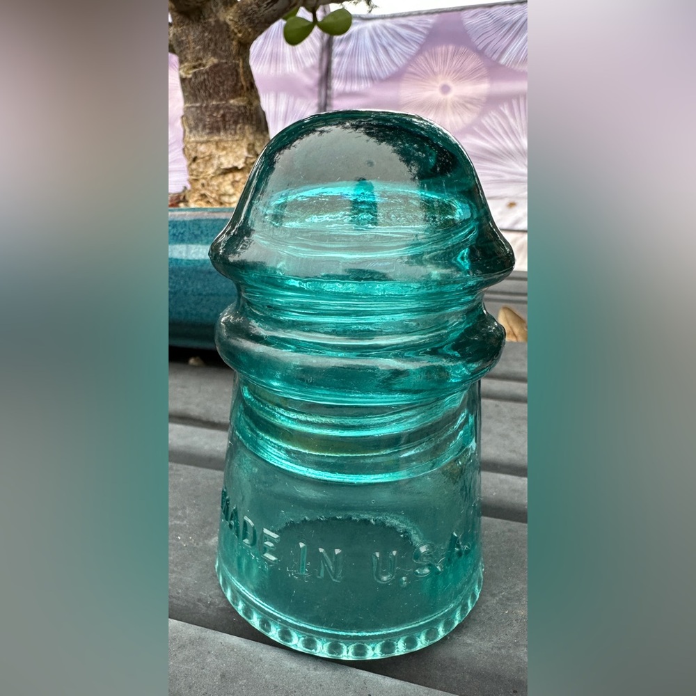 Hemingray No 9 Aqua Glass Insulator Vintage - Picture 2 of 4